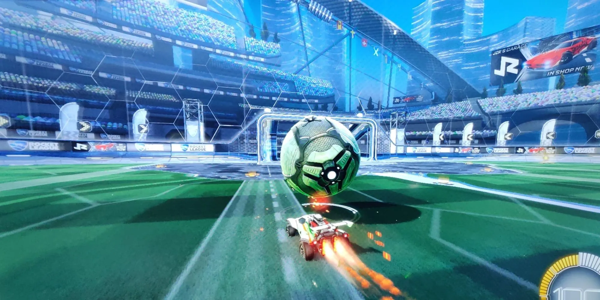 Hình ảnh gameplay Rocket League, minh họa xe ô tô chơi bóng đá.