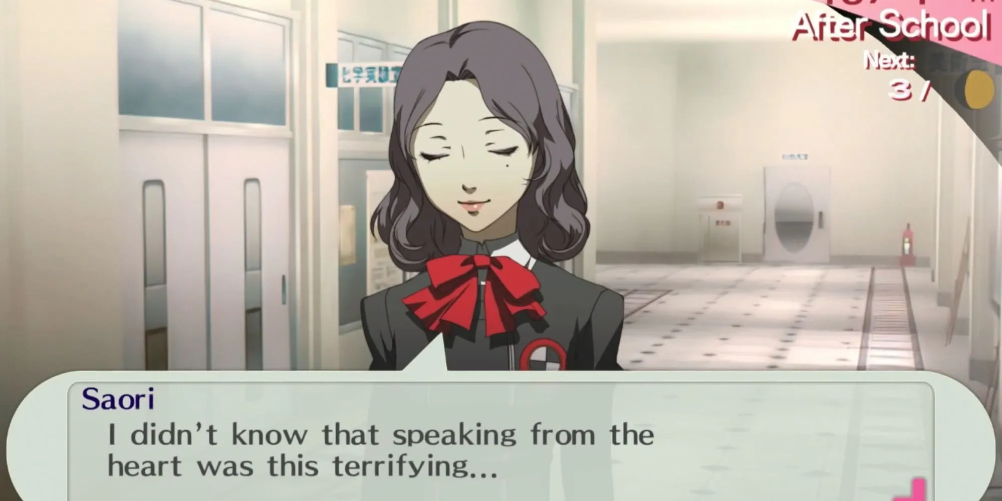 nhân vật chính nữ của Persona 3 Portable Saori Hyuga tương tác với người khác