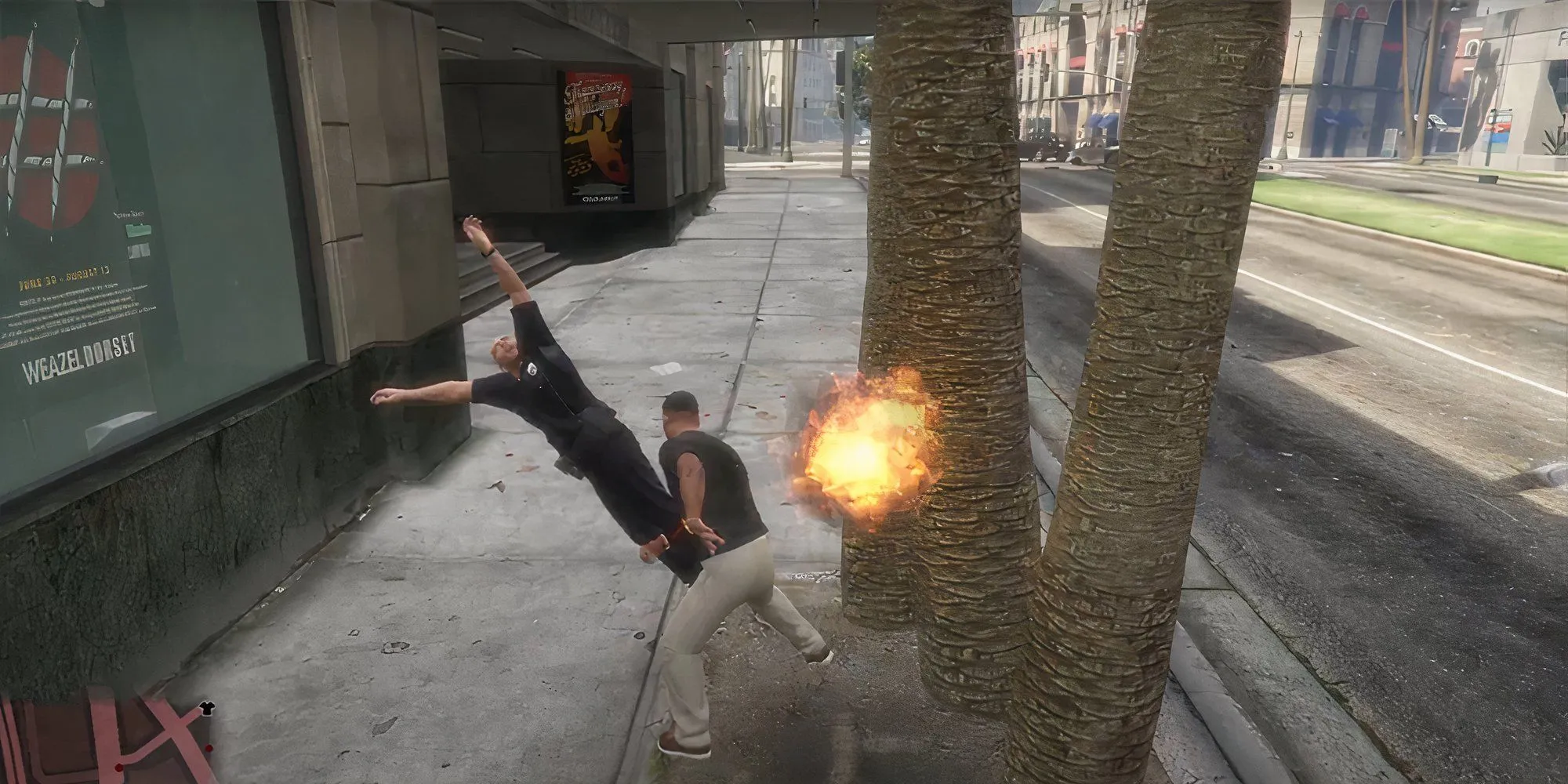 Franklin đang đấm vào một chiếc xe hơi khiến nó phát nổ trong GTA V
