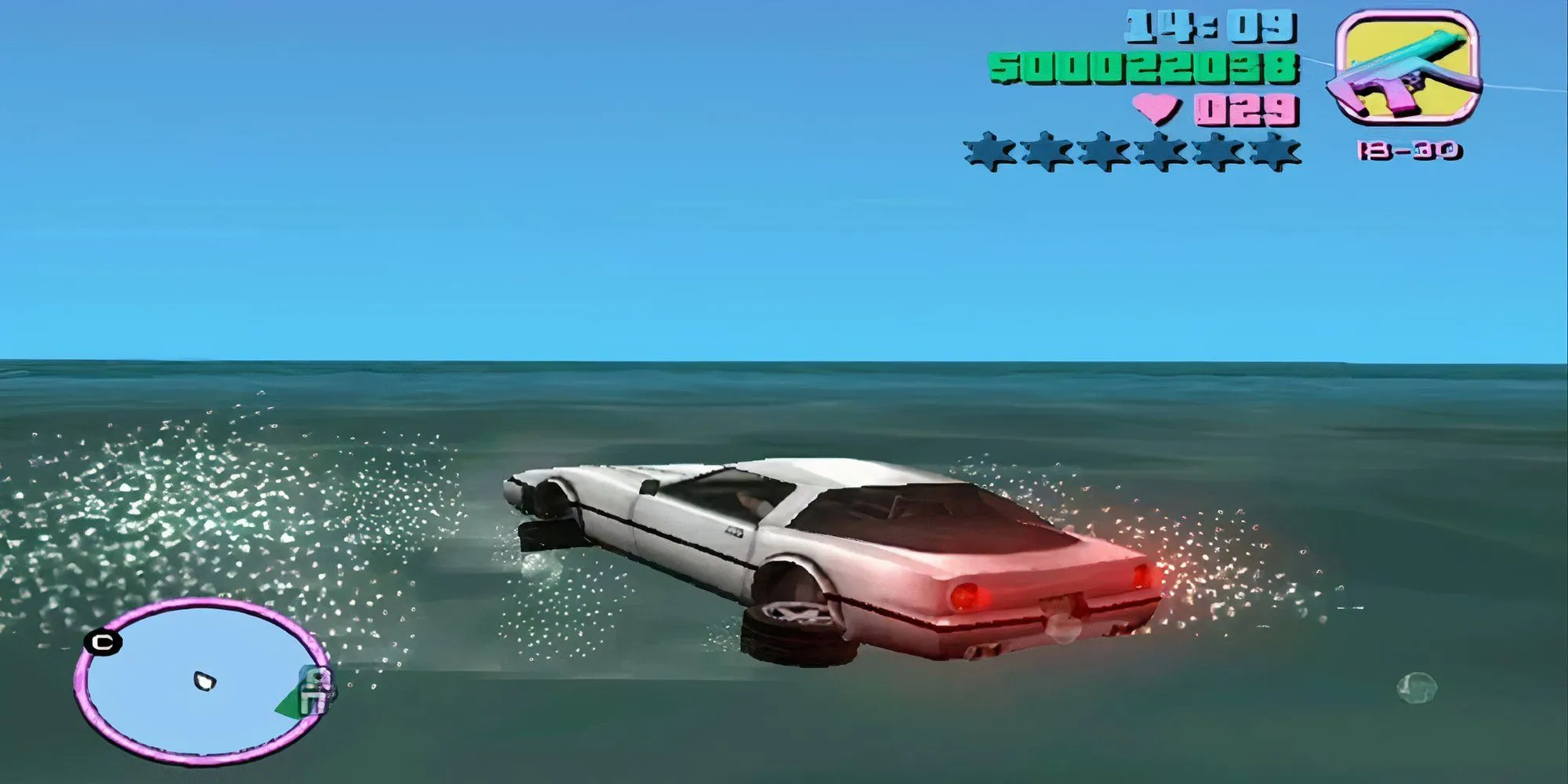 Một chiếc xe hơi đang chạy trên mặt nước trong GTA Vice City