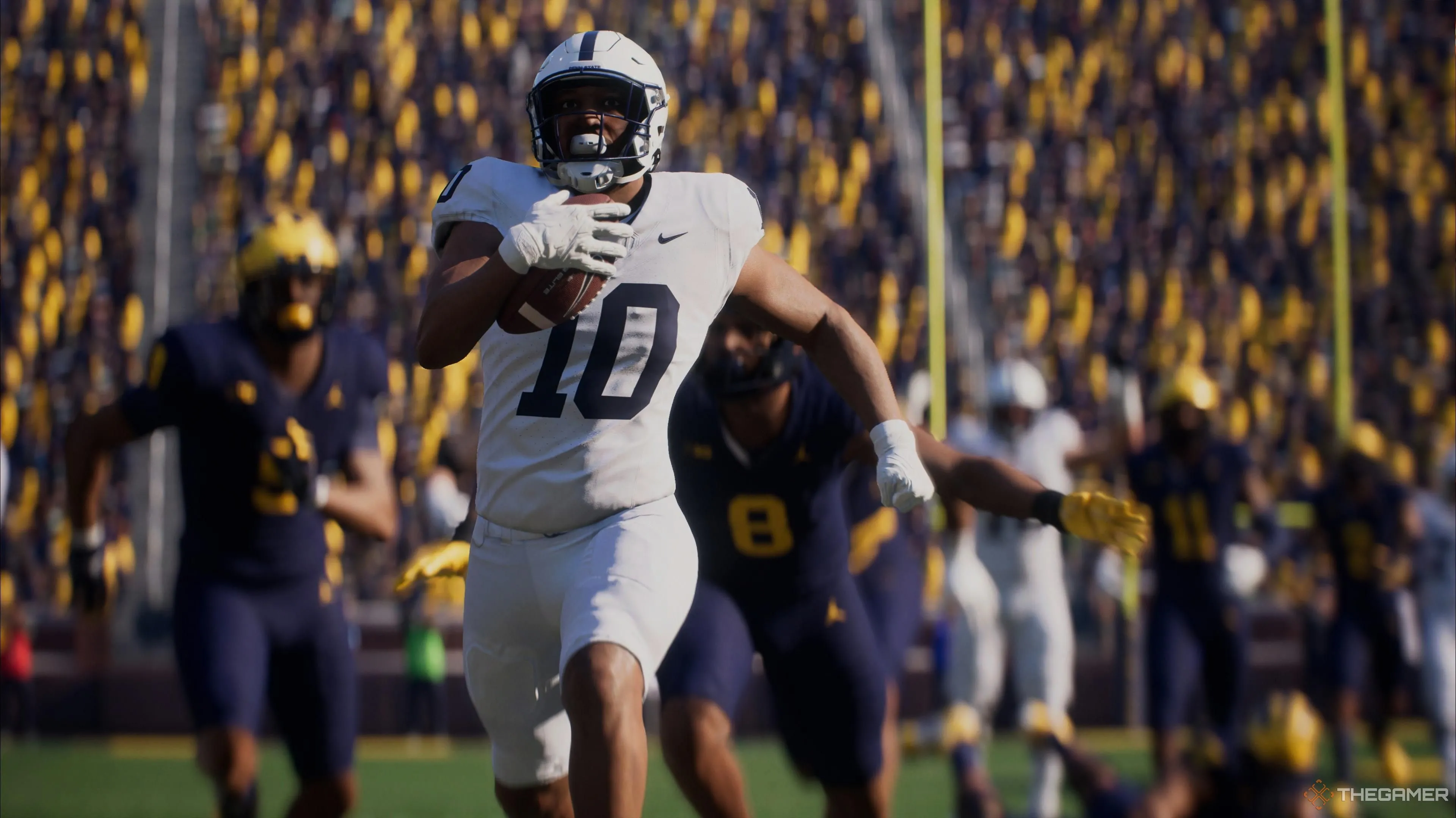Cầu thủ tấn công nỗ lực bứt tốc vượt qua hàng phòng ngự trong College Football 26.