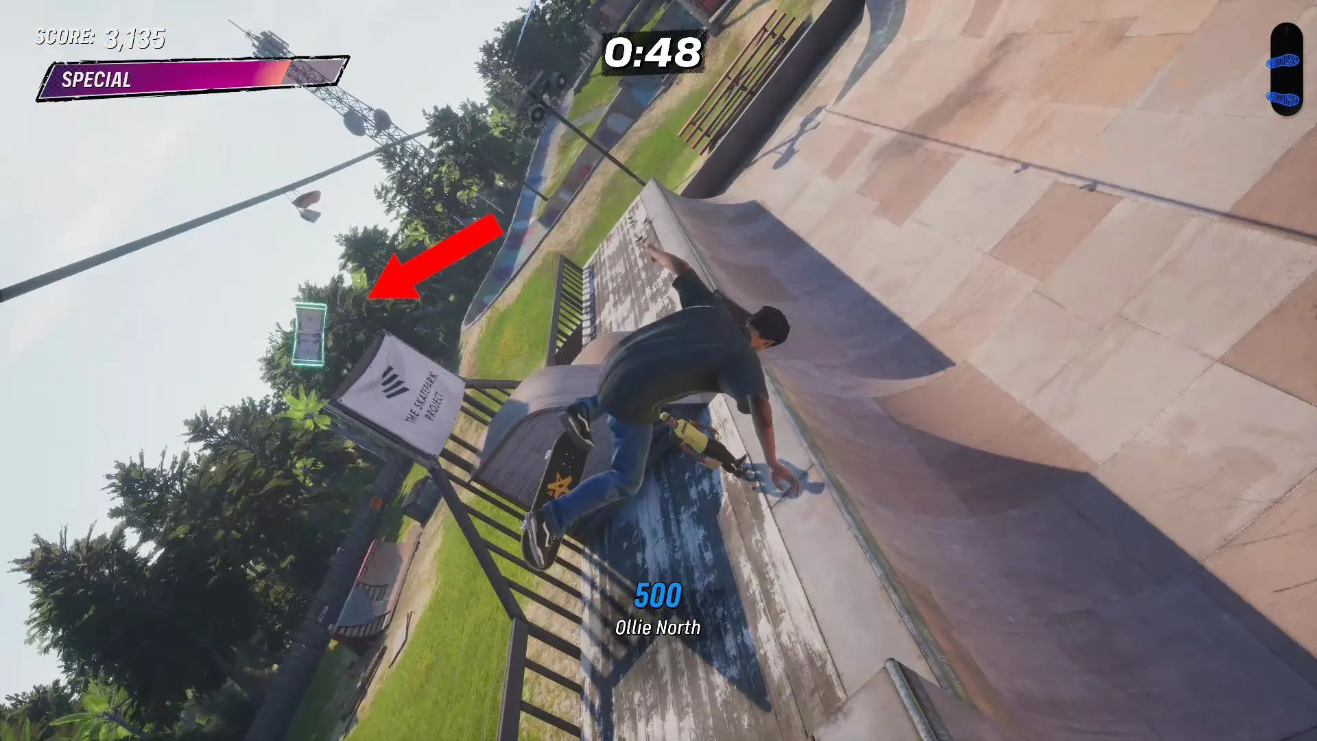 Vị trí chồng Tiền Mặt thứ ba trên halfpipe, phía trên biển báo &quot;The Skater Park Project&quot; tại khu vực Kona trong THPS 3 + 4.