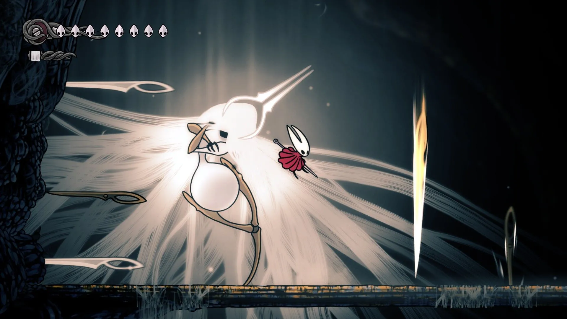Hornet né tránh những mũi tơ của Grand Mother Silk trong Hollow Knight Silksong